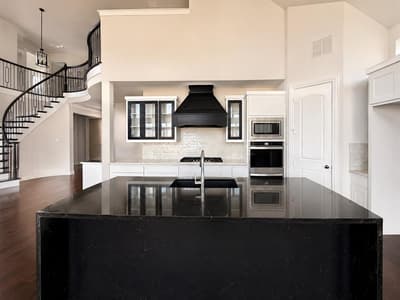 2916 Fountain Park Drive, Celina TX 75009 - Photo 2