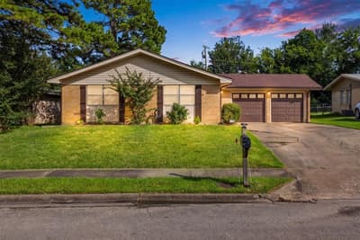 5213 Hilltop Drive, Greenville TX 75402
