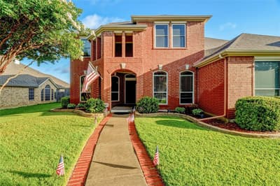 1007 Dover Heights Trail, Mansfield TX 76063
