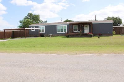8529 Weems Estate Drive, Granbury TX 76048
