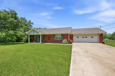 205 3rd Street, Whitesboro TX 76273