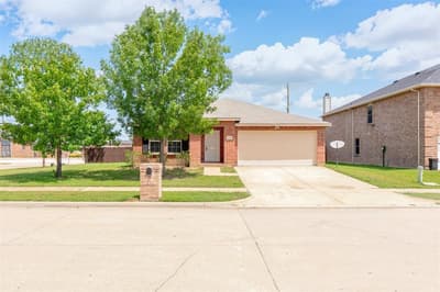806 White Fields Way, Arlington TX 76002
