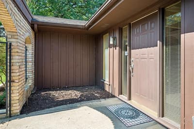 1204 Springwood Court, Euless TX 76040 - Photo 4