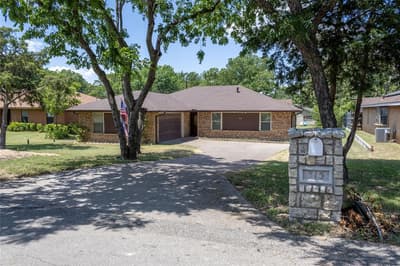 315 Dow Ross Boulevard, Duncanville TX 75116