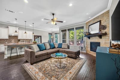 13611 COBBLESTONE Drive, Farmers Branch TX 75244
