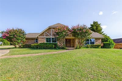 7126 Fernmeadow Circle, Dallas TX 75248