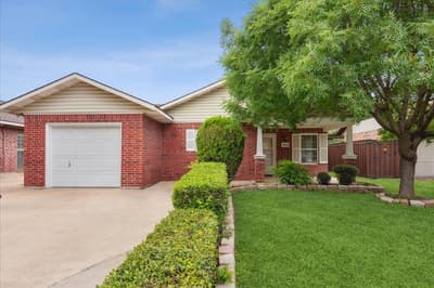 4043 Gray Oak Place, Dallas TX 75212