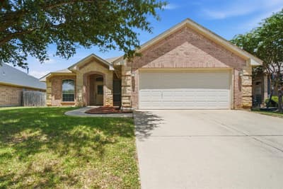 301 Lottie Lane, Saginaw TX 76179