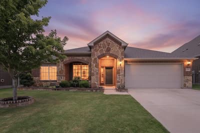 7304 Lowline Drive, Fort Worth TX 76131