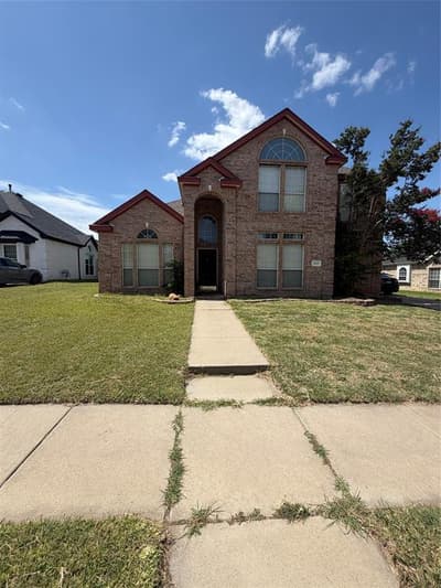 307 Fort Edward Drive, Arlington TX 76002