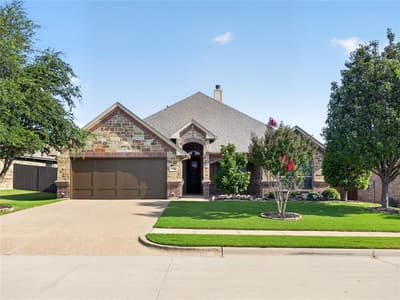 11000 Wanamaker Drive, Benbrook TX 76126