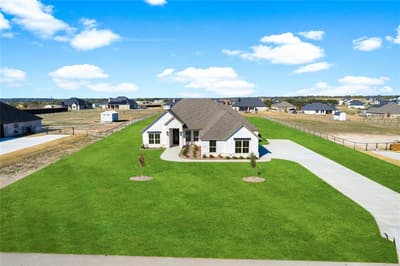 1061 Uplift Drive, Weatherford TX 76087