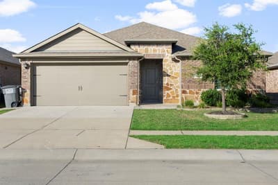 806 Meadow Wood Lane, Princeton TX 75407