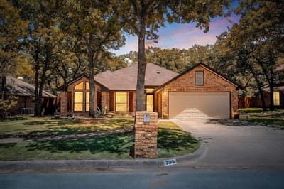 736 High Crest Drive, Azle TX 76020