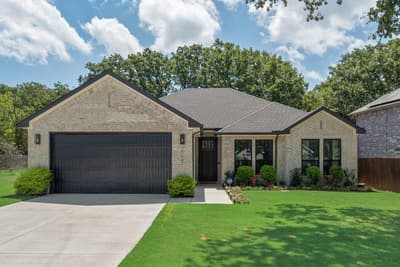 112 Indian Oaks Trail, West Tawakoni TX 75474