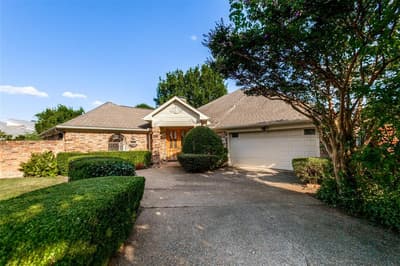 14784 Lochinvar Court, Addison TX 75254