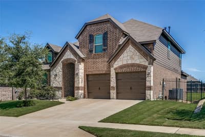 5444 Strong Stead Drive, Fort Worth TX 76123