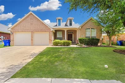 2308 Laura Elizabeth Trail, Mansfield TX 76063