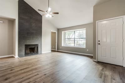 3000 Hilltop Drive, Euless TX 76039 - Photo 5