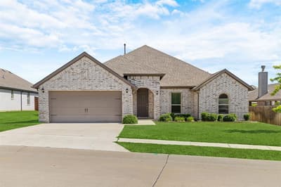 915 Timber Ridge Drive, Justin TX 76247