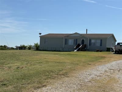 451 Coyote Trail, Rhome TX 76078