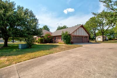 1219 Kiowa Drive E, Lake Kiowa TX 76240 - Photo 3