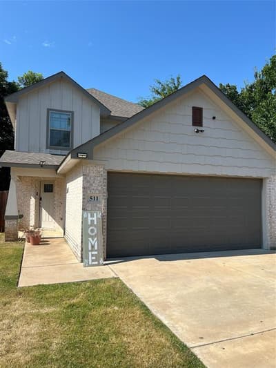511 W Cotter Avenue, Alvarado TX 76009