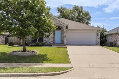 1230 Misty Drive, Midlothian TX 76065 - Photo 2