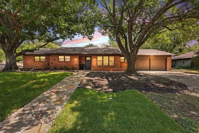 6113 Whitman Avenue, Fort Worth TX 76133