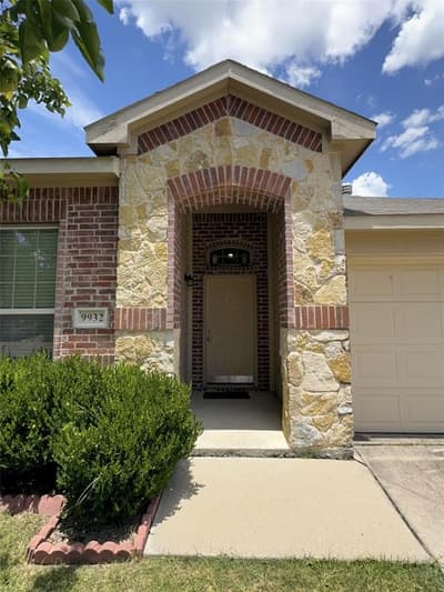 9932 Mount Pheasant Road, Fort Worth TX 76108