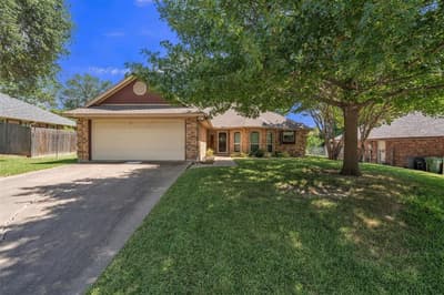 6712 N Park Drive, North Richland Hills TX 76182