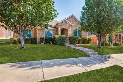 437 Castle Street, DeSoto TX 75115