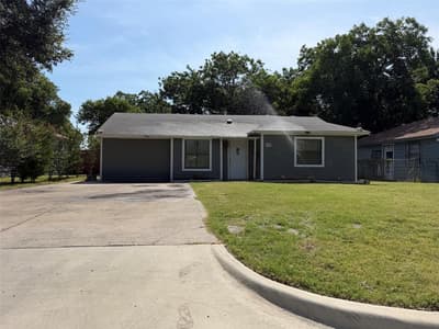 513 Shawnee Trace, Grand Prairie TX 75051