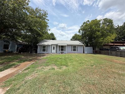 714 SW Dallas Street, Grand Prairie TX 75051