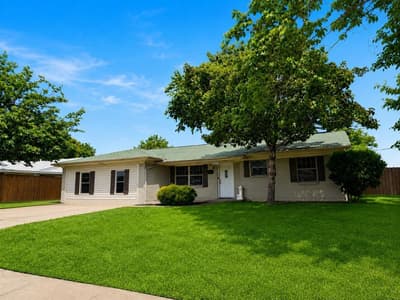 13706 Janwood Lane, Farmers Branch TX 75234