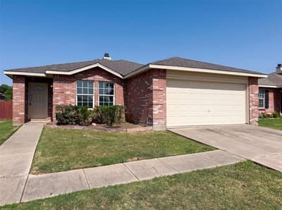 6200 St James Place, Denton TX 76210