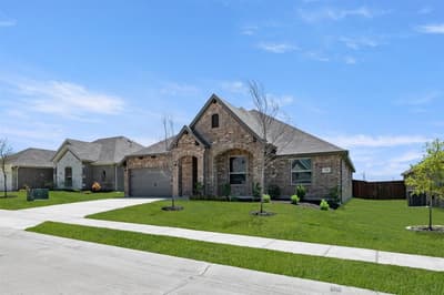220 Mercy Street, Godley TX 76044 - Photo 2
