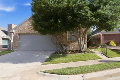 2929 Everest Drive, Bedford TX 76021