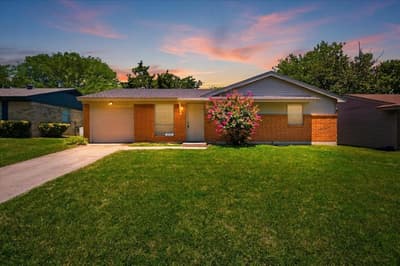 715 Thrush Avenue, Duncanville TX 75116
