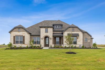 117 Swan Lake Drive, Waxahachie TX 75165