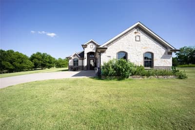 135 Turnberry Lane, Corsicana TX 75110