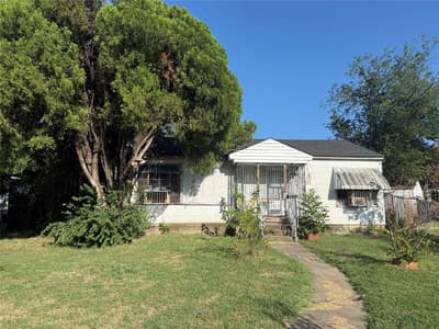 426 Krueger Street, Dallas TX 75224