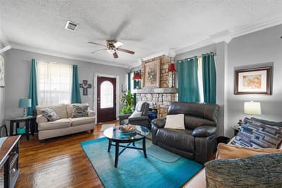 2700 Cole Avenue, Waco TX 76707 - Photo 4