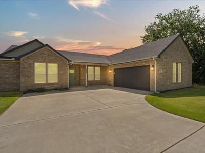 5528 Mesa Loop, Granbury TX 76048