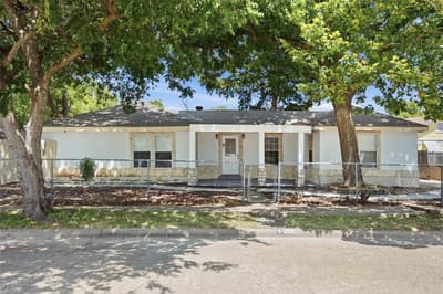 1143 Newport Avenue, Dallas TX 75224