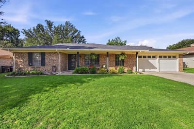 4025 Aragon Drive, Fort Worth TX 76133