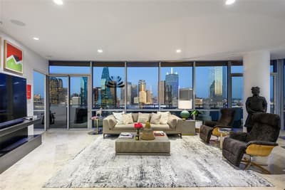 2200 Victory Avenue # 2304, Dallas TX 75219