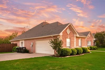 609 Acorn Street, Pilot Point TX 76258 - Photo 5