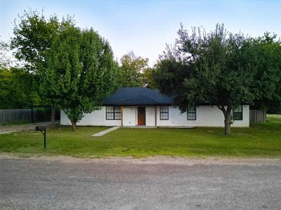 364 Melrose Drive, Woodway TX 76712 - Photo 2