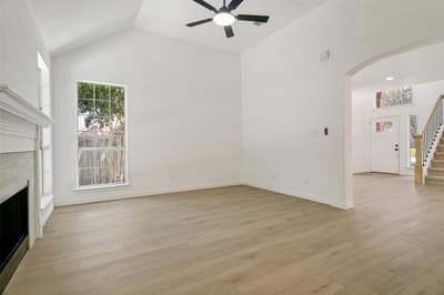 2116 Montclair Lane, Lewisville TX 75067 - Photo 5